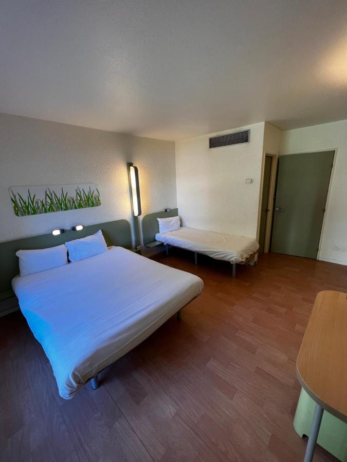 Ibis Budget Marseille Est Porte D'Aubagne Экстерьер фото