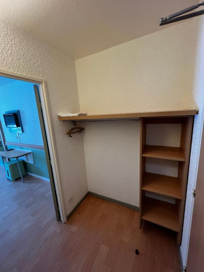 Ibis Budget Marseille Est Porte D'Aubagne Экстерьер фото