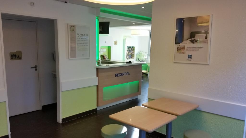 Ibis Budget Marseille Est Porte D'Aubagne Экстерьер фото